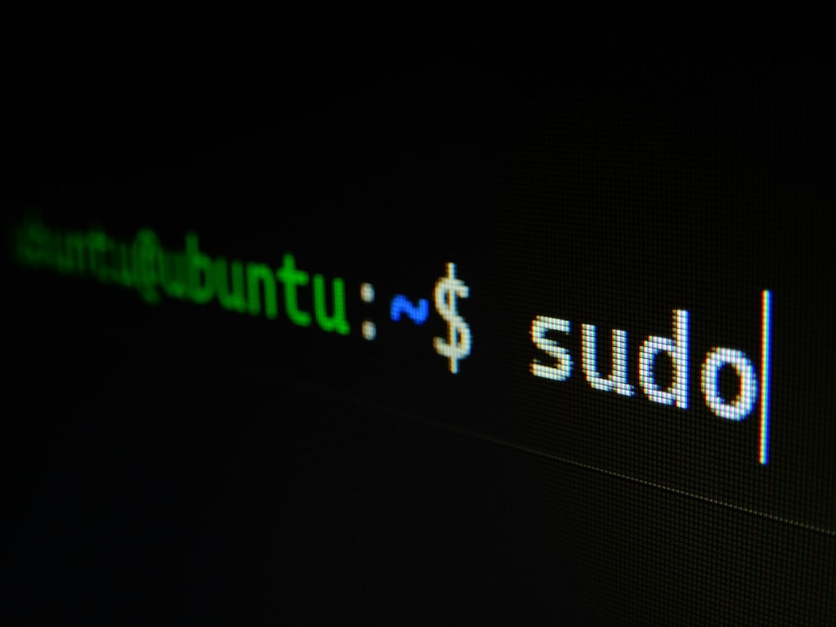 Come fa una botnet Linux innovativa a riavviare i dispositivi per sopravvivere?